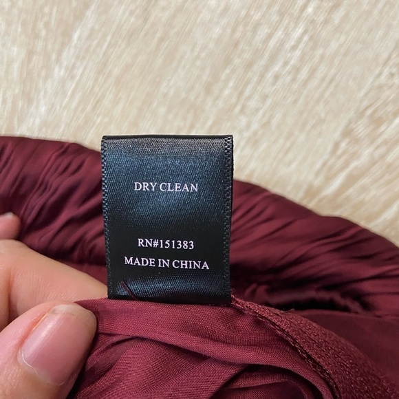 Anthropologie Current Air Red Silky Formal Wide Spaghetti Strap Jumpsuit XS - Picture 11 of 12